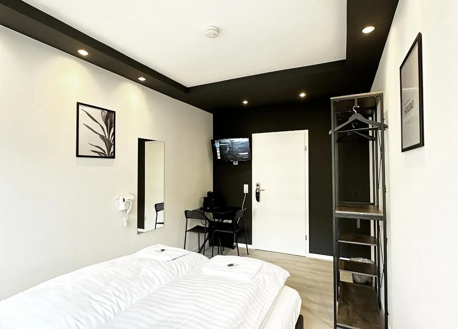 Blk Hostel Dusseldorf 0*,